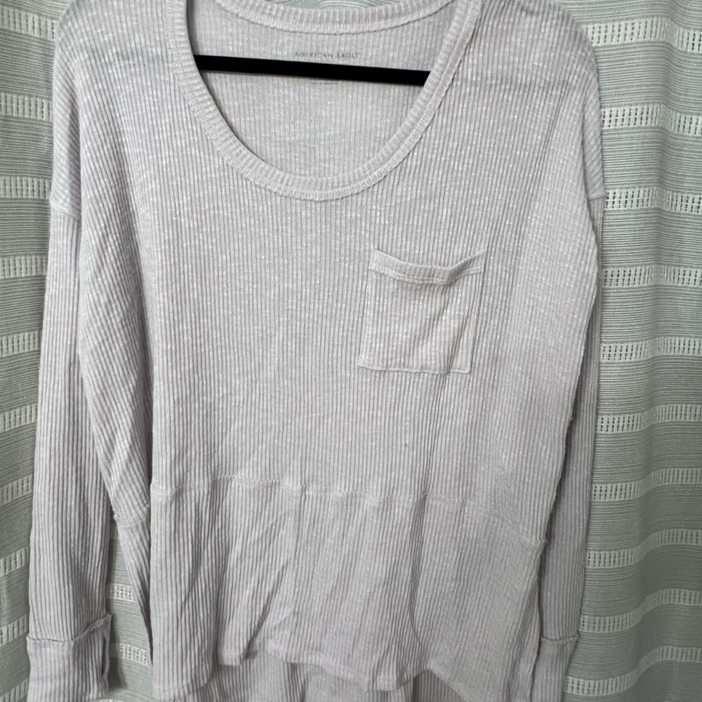 AE split hem top - Picture 4 of 5